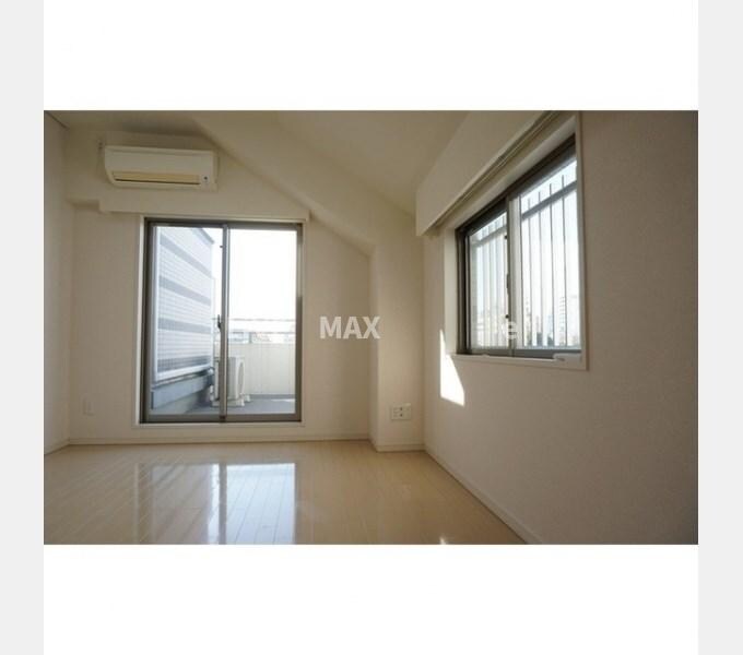 ジェイフラッツ初台の物件内観写真