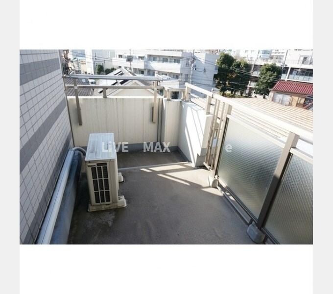 ジェイフラッツ初台の物件内観写真