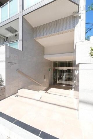 中井駅 徒歩2分 3階の物件外観写真