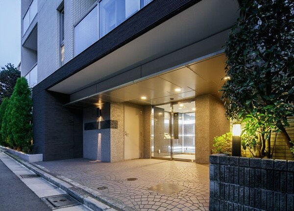 牛込柳町駅 徒歩4分 4階の物件外観写真