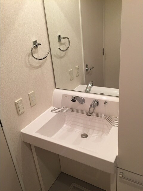 牛込柳町駅 徒歩4分 4階の物件内観写真