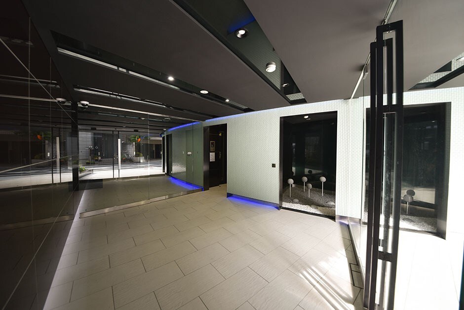 グランドコンシェルジュ三宿アジールコートの物件外観写真