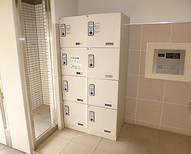 アーデン北沢の物件外観写真