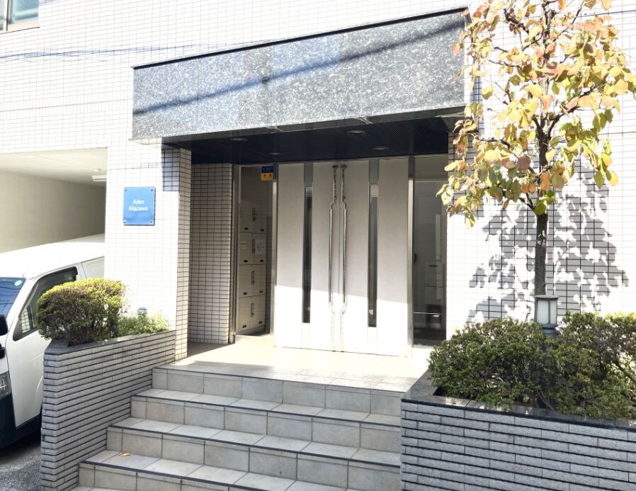 アーデン北沢の物件外観写真