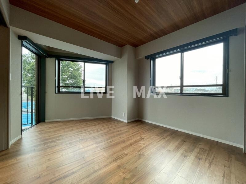 イーストガーデンの物件内観写真