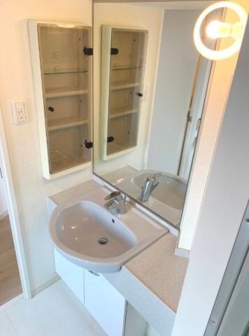 ドゥーエ学芸大学の物件内観写真