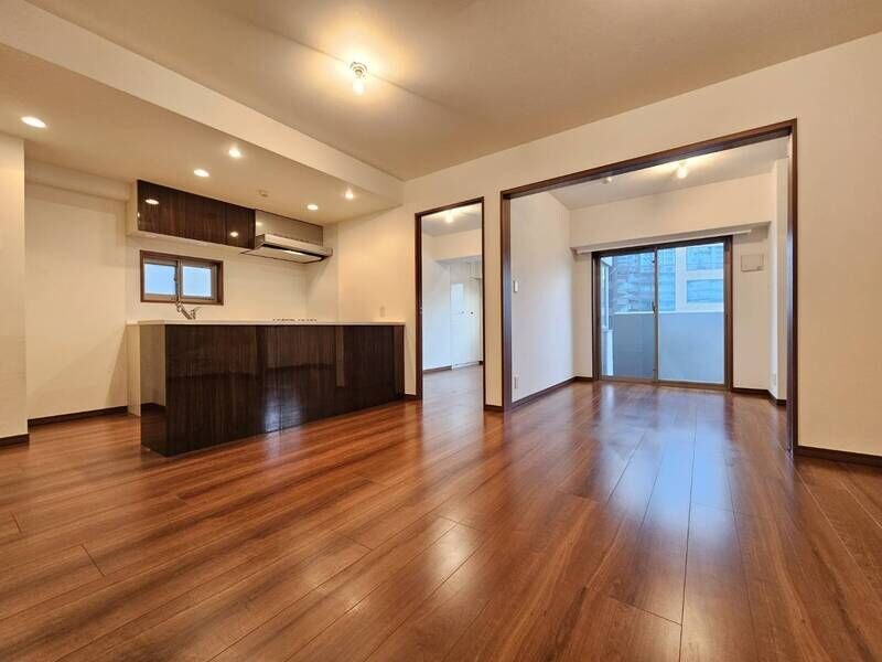 ディアレイシャス港区海岸の物件内観写真