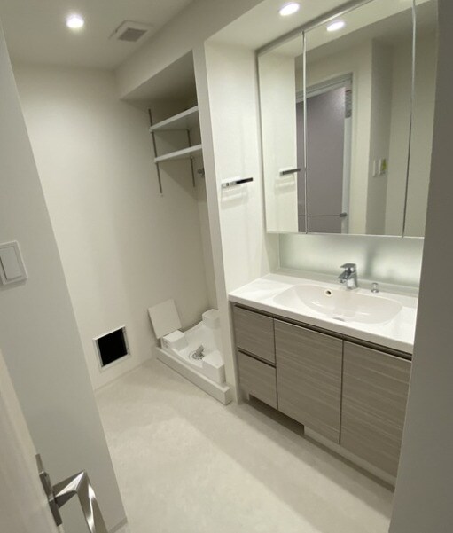 ONE ROOF RESIDENCE TAMACHIの物件内観写真