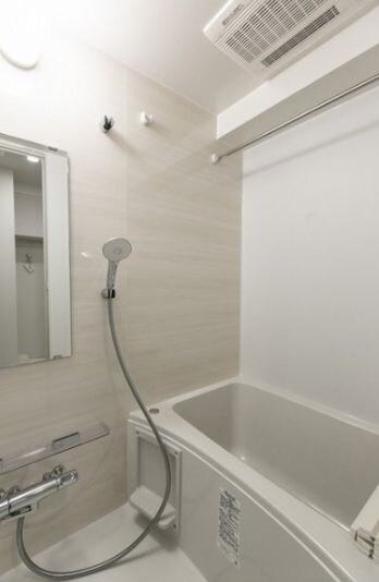 アジュールテラス目黒八雲の物件内観写真