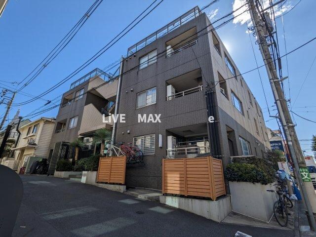 ガーデン代々木参宮橋の物件外観写真