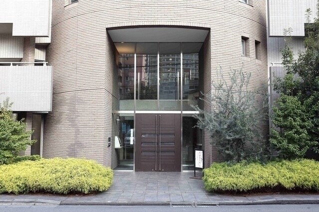 飯田橋駅 徒歩8分 1階の物件外観写真