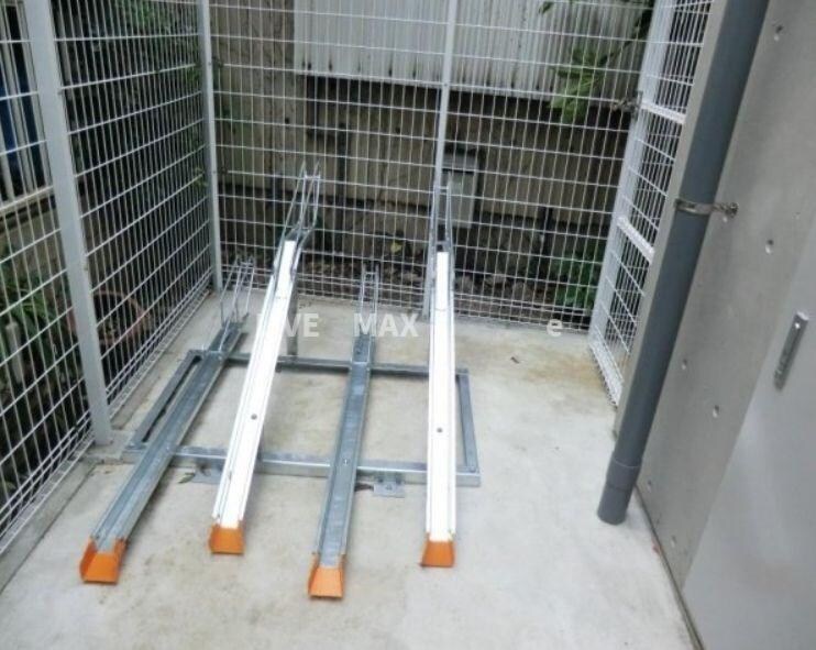 目黒駅 徒歩7分 3階の物件内観写真