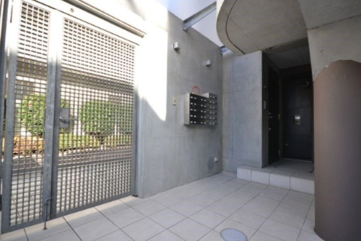 ハラスパジオ下北沢の物件外観写真