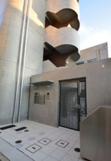 ハラスパジオ下北沢の物件外観写真