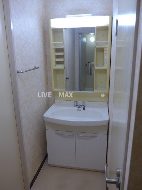 ロイヤルエクセレント学芸大の物件内観写真