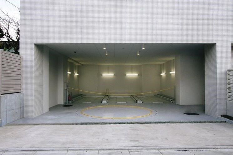 エスティメゾン都立大学の物件外観写真