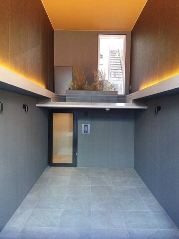 ＬＵＣＥＮＴ　ＣＯＵＲＴ　代々木上原の物件外観写真