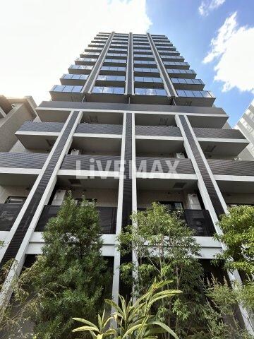 レフィールオーブ代々木の物件外観写真