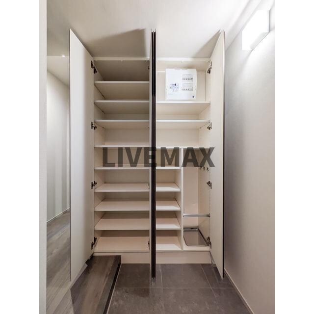 三軒茶屋駅 徒歩10分 1階の物件内観写真