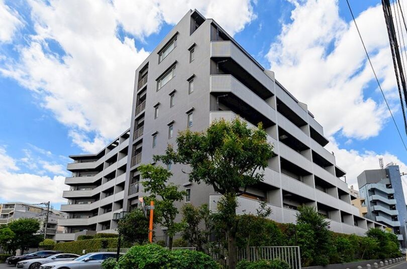 レジディア祐天寺の物件外観写真