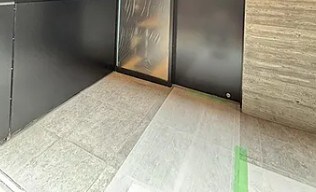 ルミーク三軒茶屋の物件外観写真