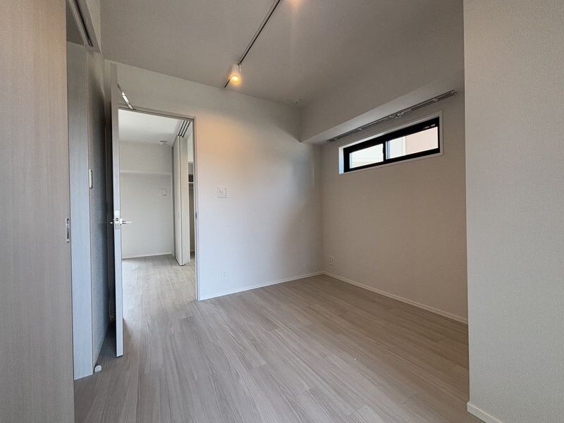 ルミーク三軒茶屋の物件内観写真