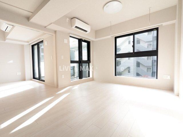 アルティザ自由が丘の物件内観写真