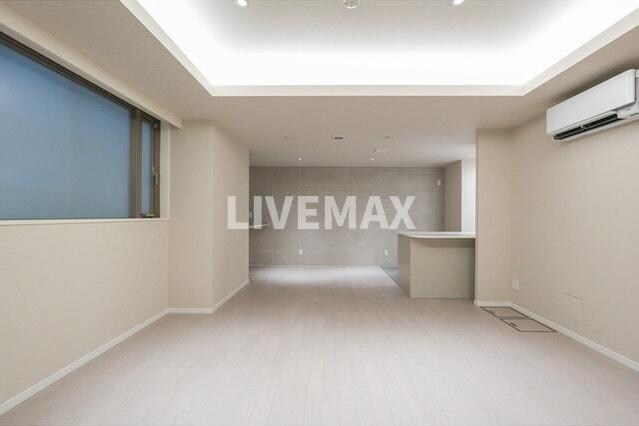 ストーリア赤坂の物件内観写真