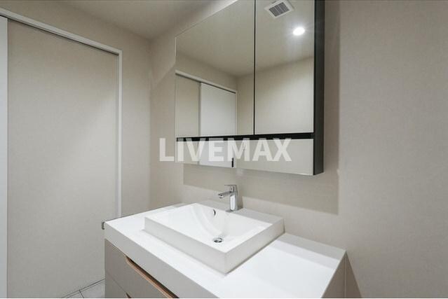 ストーリア赤坂の物件内観写真