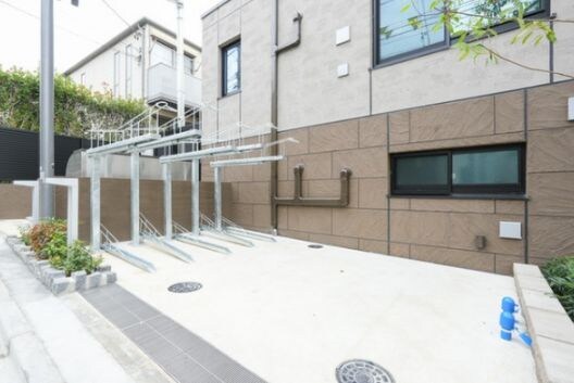 ウェルスクエア駒場東大前の物件外観写真