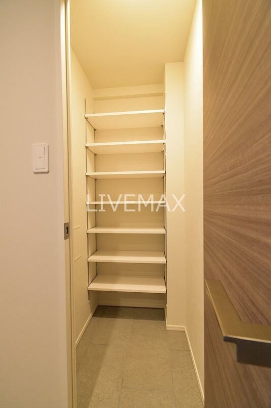 ケルスコート笹塚の物件内観写真