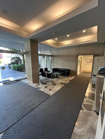 ニュー赤坂コーポラスの物件外観写真