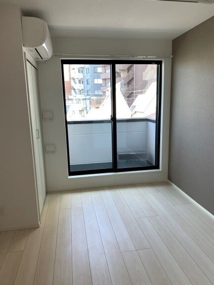 ラクラス三軒茶屋の物件内観写真