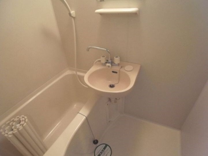 ロイヤルアメニティー池尻大橋の物件内観写真