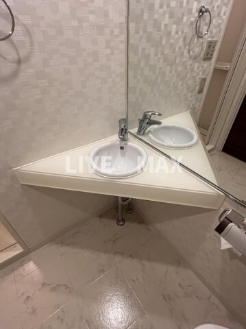 クレジデンス神谷町の物件内観写真