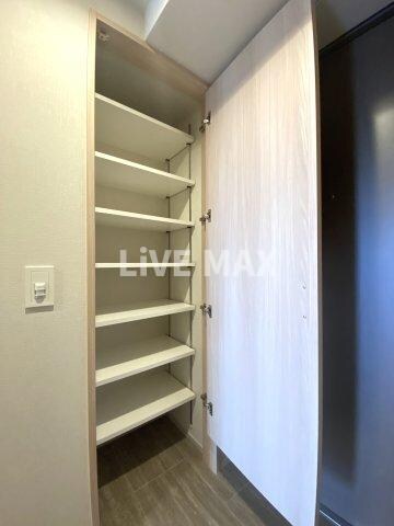 リビオメゾン東北沢の物件内観写真