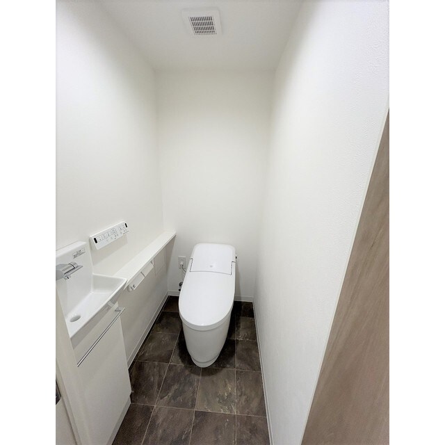 SOLASIA residence世田谷代田の物件内観写真