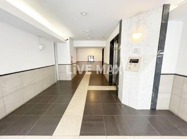 アーバイル三田慶大前の物件外観写真