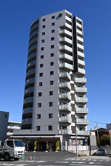 スカイプラザⅡの物件外観写真