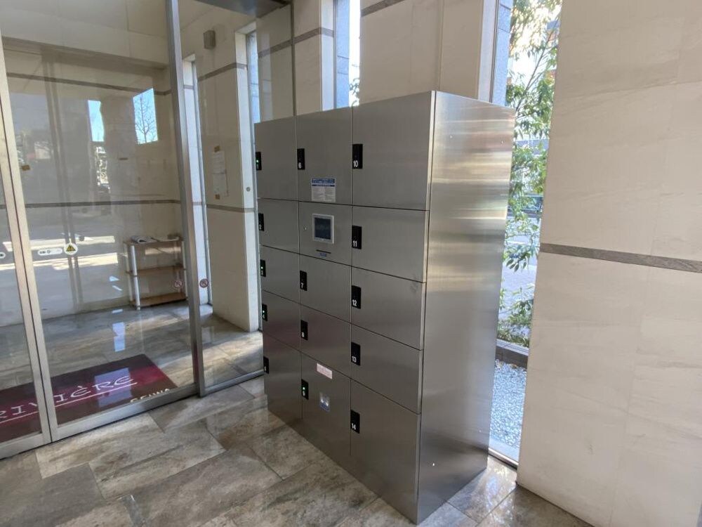 エ リヴィエールの物件外観写真