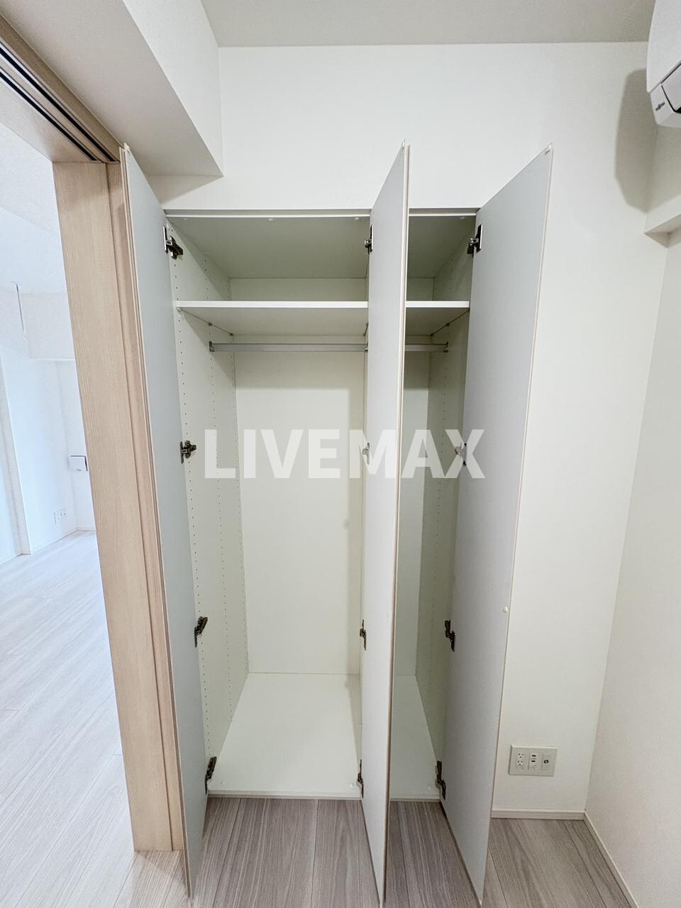 コンフォリア・リヴ南品川の物件内観写真