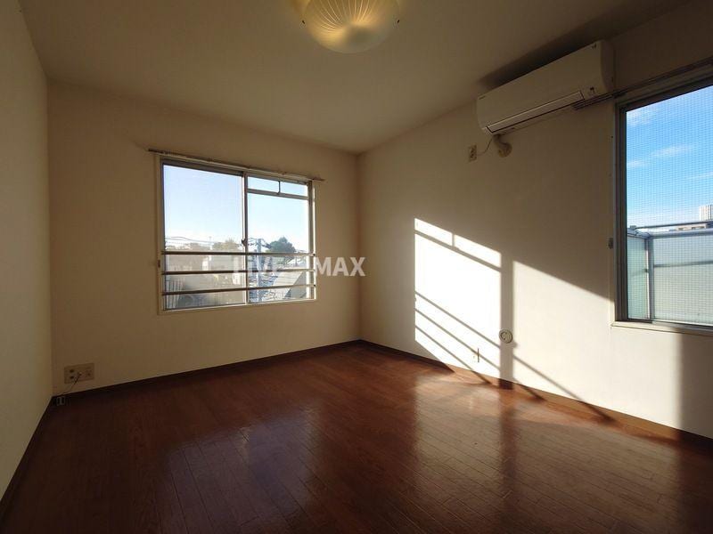 マノワール小滝園の物件内観写真