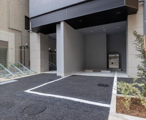 BRICK　RESIDENCE　南青山　の物件外観写真