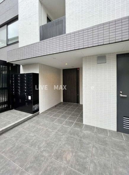 目黒駅 バス15分  自然園下下車：停歩3分 3階の物件外観写真