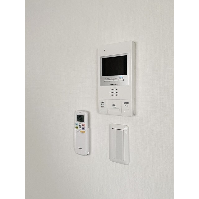 目黒駅 バス15分  自然園下下車：停歩3分 3階の物件内観写真