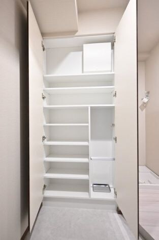 中目黒駅 徒歩10分 2階の物件内観写真