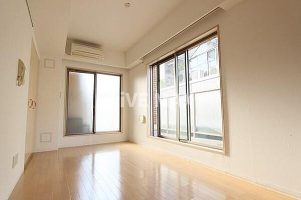 広尾駅 徒歩5分 5階の物件内観写真