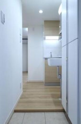 コンフィア目黒本町の物件内観写真