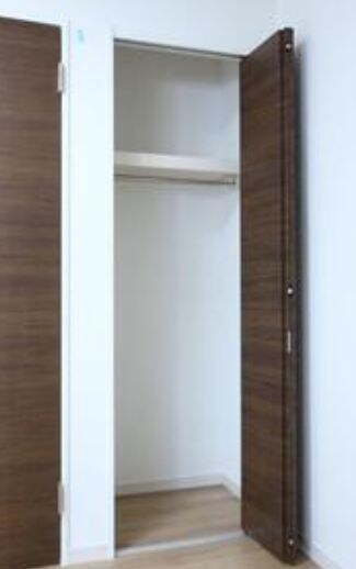 コンフィア目黒本町の物件内観写真