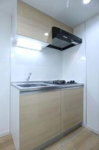 コンフィア目黒本町の物件内観写真